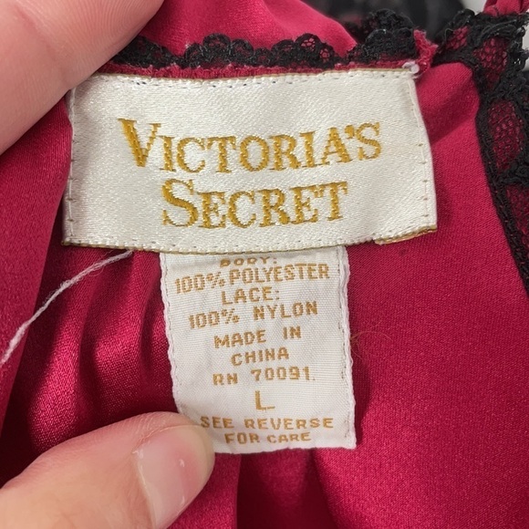 Victoria’s Secret Vintage Gold Label Red Black Satin Slip Dress - Picture 6 of 6